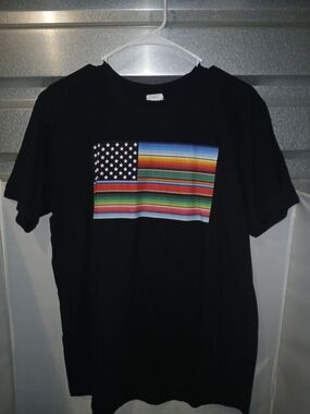 Mexican American Serape Flag Sarape Blanket Graphic T-Shirt Black Size L